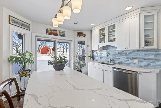 $1,350,000 | 6454 Shady Bend, Verona, WI 53593