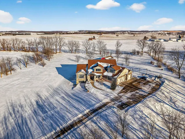 $1,350,000 | 6454 Shady Bend, Verona, WI 53593