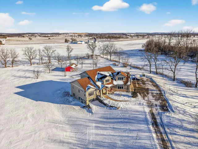$1,350,000 | 6454 Shady Bend, Verona, WI 53593