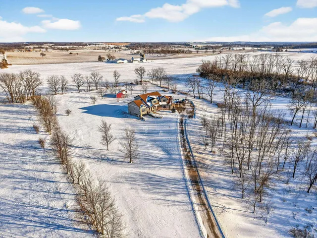 $1,350,000 | 6454 Shady Bend, Verona, WI 53593