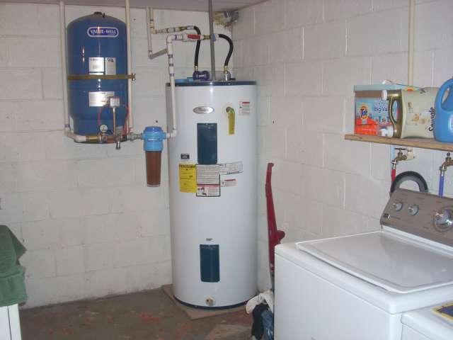 2895 Old Ferrum Road Ferrum, VA 24088 - Photo 6 of 6 a utility room with dryer and washer