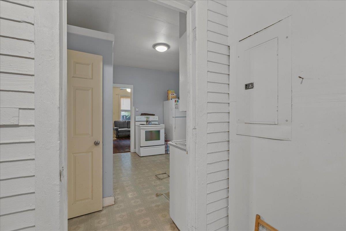 208 South Victoria Street Chewelah, WA 99109 - Photo 21 of 32