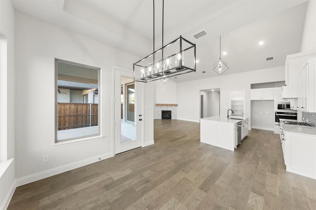 320 Bee Balm Road McKinney, TX 75071 - Photo 16 of 29 24. 320 Bee Balm - 4TH Bath