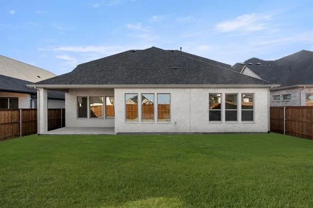 $749,990 | 320 Bee Balm Road, McKinney, TX 75071