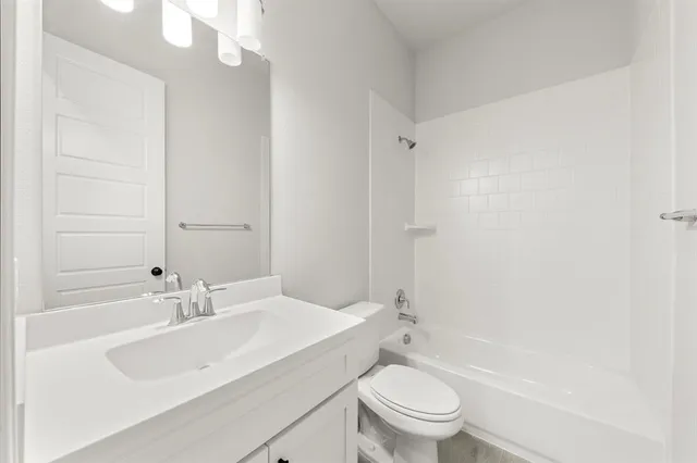 $749,990 | 320 Bee Balm Road, McKinney, TX 75071