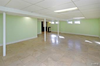 11036 Ridgecorde Lane St. Louis, MO 63141 - Photo 24 of 42 Gallery Image 24