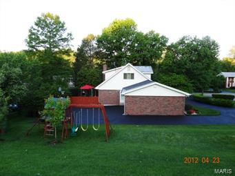 11036 Ridgecorde Lane St. Louis, MO 63141 - Photo 28 of 42 Gallery Image 28