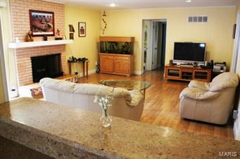 11036 Ridgecorde Lane St. Louis, MO 63141 - Photo 6 of 42 Gallery Image 6
