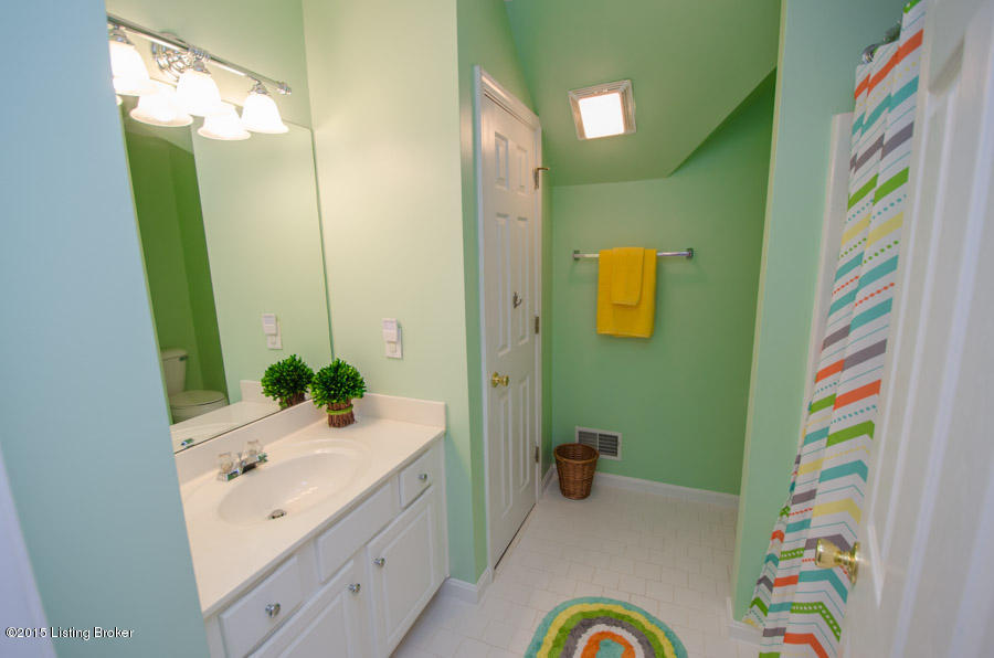 14040 Spring Mill Road Louisville, KY 40245 - Photo 25 of 36 Full Bath