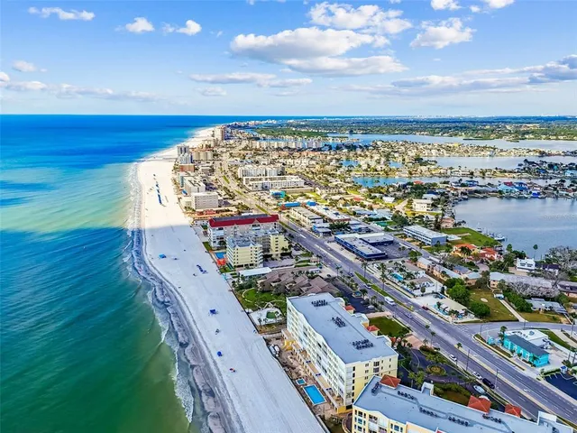 $2,324,900 | 16750 Gulf Boulevard, Unit 315, North Redington Beach, FL 33708