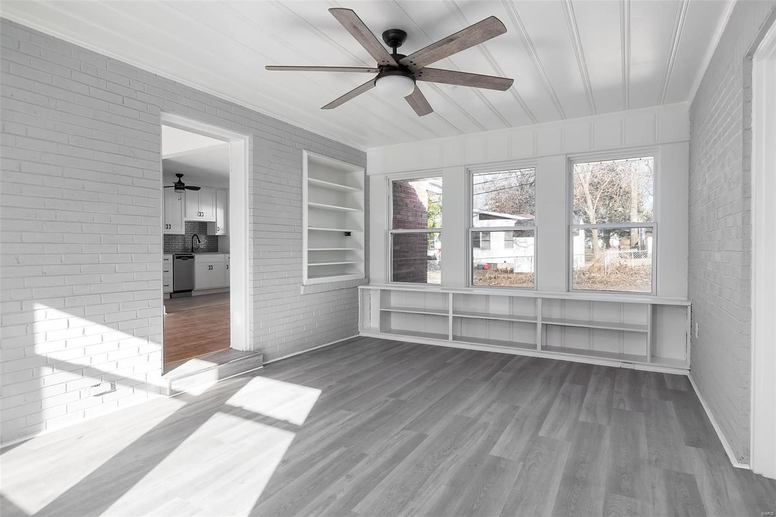 1213 Chambers Road St. Louis, MO 63137 - Photo 14 of 30