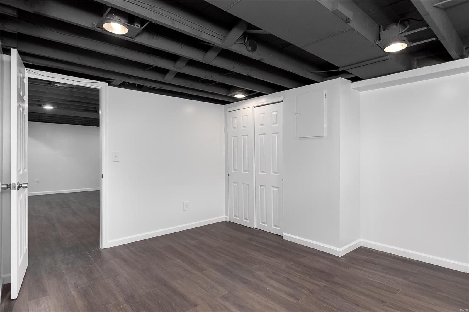 1213 Chambers Road St. Louis, MO 63137 - Photo 24 of 30