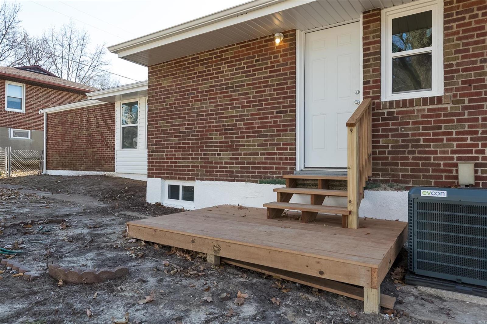 1213 Chambers Road St. Louis, MO 63137 - Photo 30 of 30