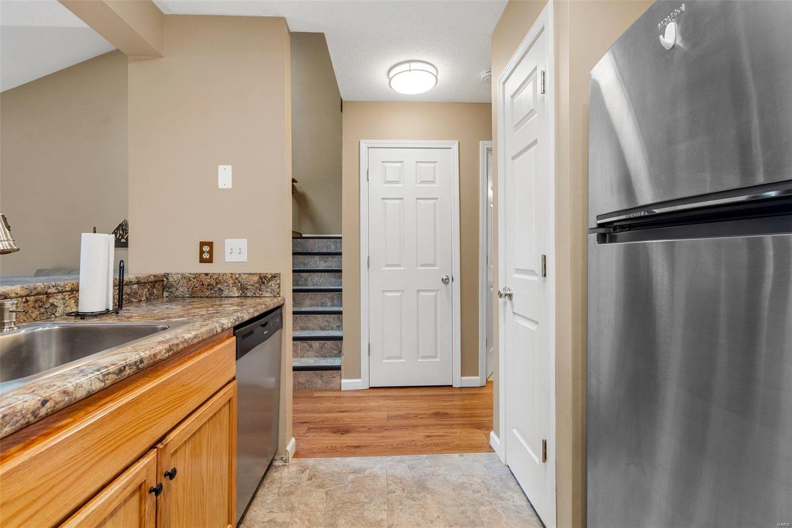 406 Kipling Way, Unit C Weldon Spring, MO 63304 - Photo 10 of 28