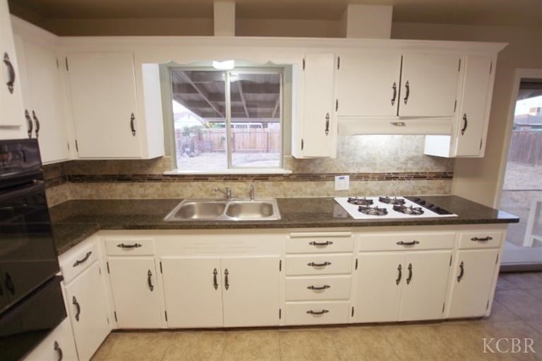 182 West Spring Lane Lemoore, CA 93245 - Photo 10 of 10 Gallery Image 10