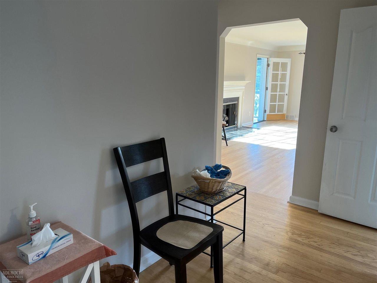 745 Harcourt Road Grosse Pointe, MI 48230 - Photo 9 of 9