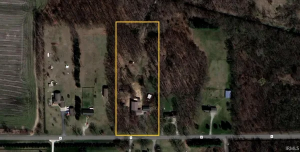 $590,000 | 12225 County Road 4, Middlebury, IN 46540