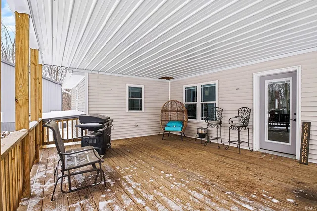 $525,000 | 12225 County Road 4, Middlebury, IN 46540