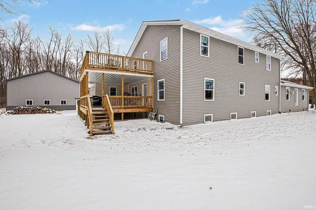 $525,000 | 12225 County Road 4, Middlebury, IN 46540