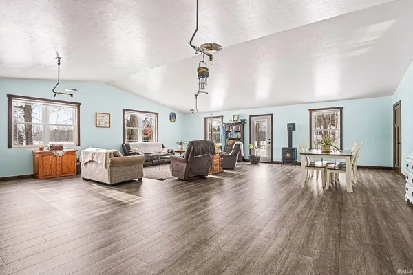 $590,000 | 12225 County Road 4, Middlebury, IN 46540