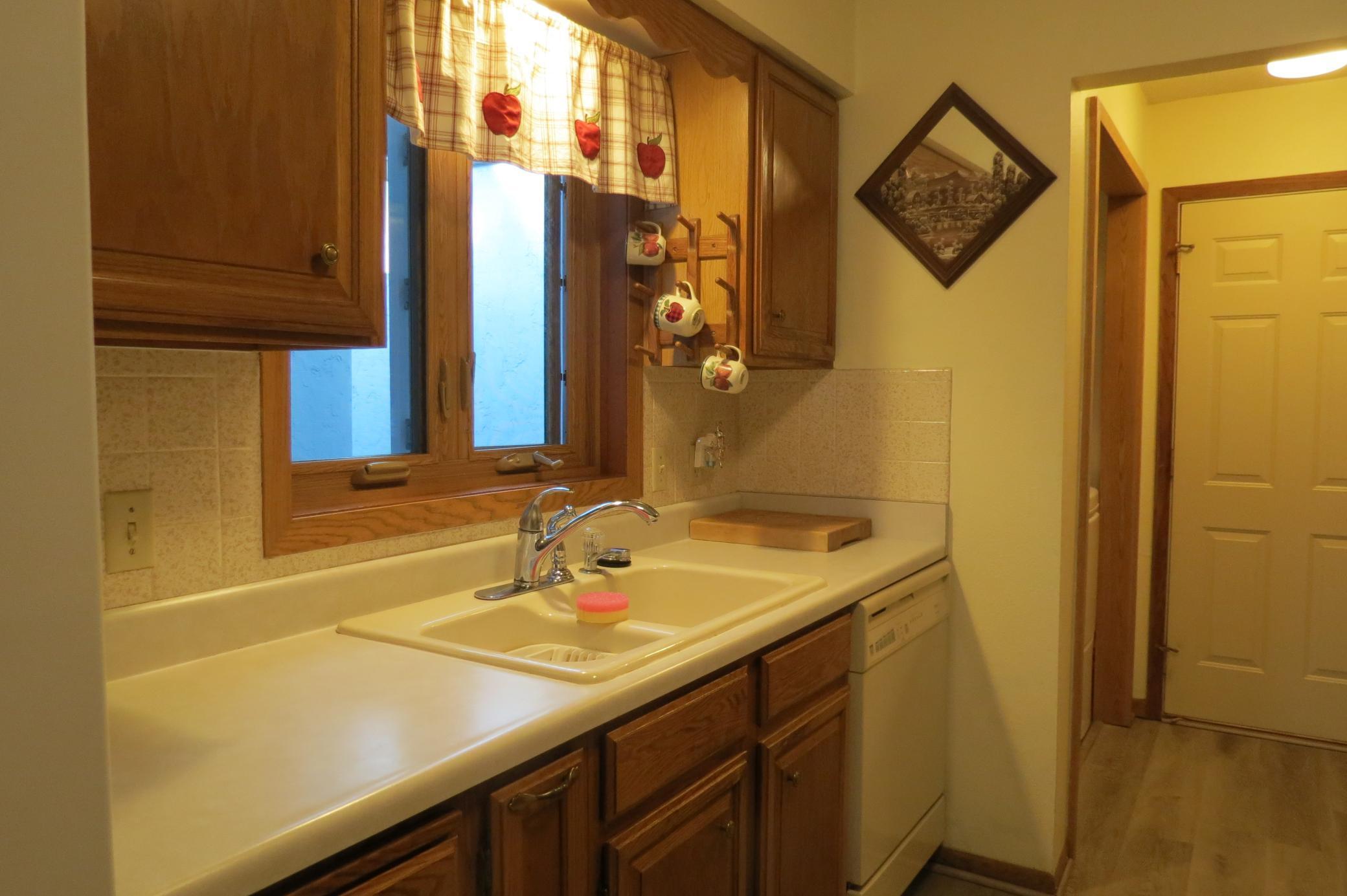 904 3rd Street North, Unit 9 Cold Spring, MN 56320 - Photo 16 of 30