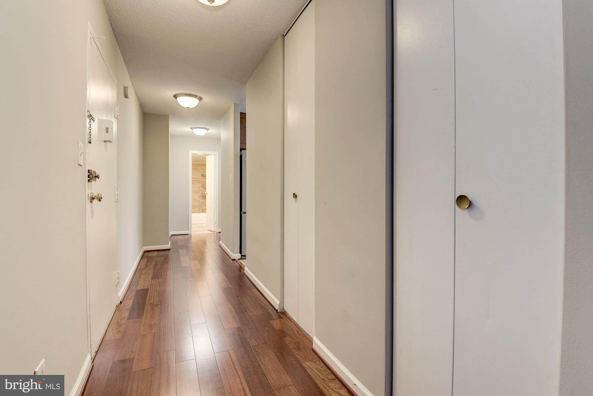 1301 South Arlington Ridge Road, Unit 705 Arlington, VA 22202 - Photo 18 of 33