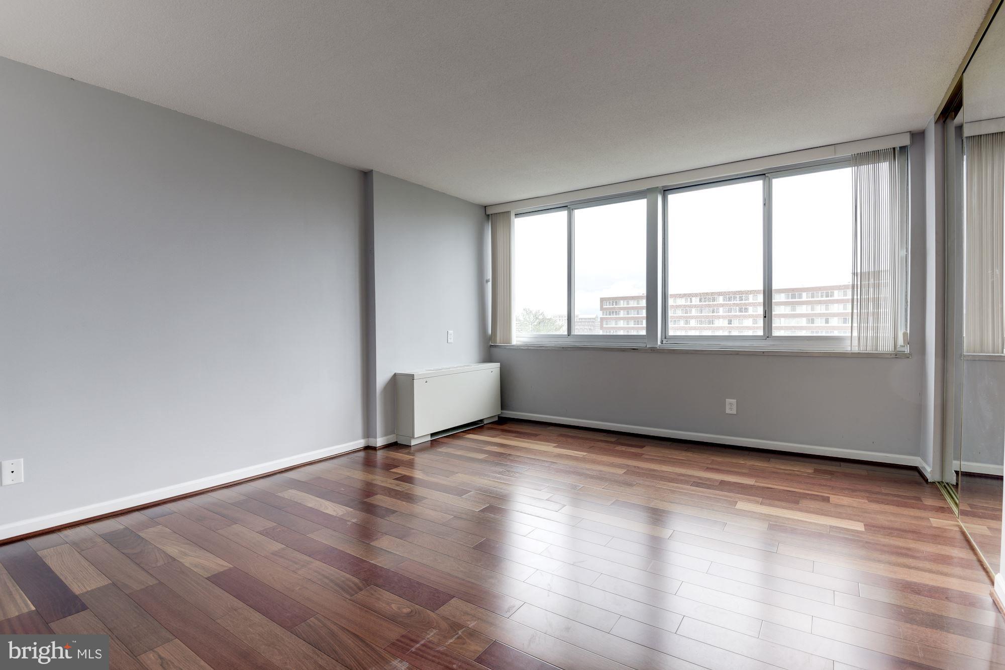 1301 South Arlington Ridge Road, Unit 705 Arlington, VA 22202 - Photo 19 of 33