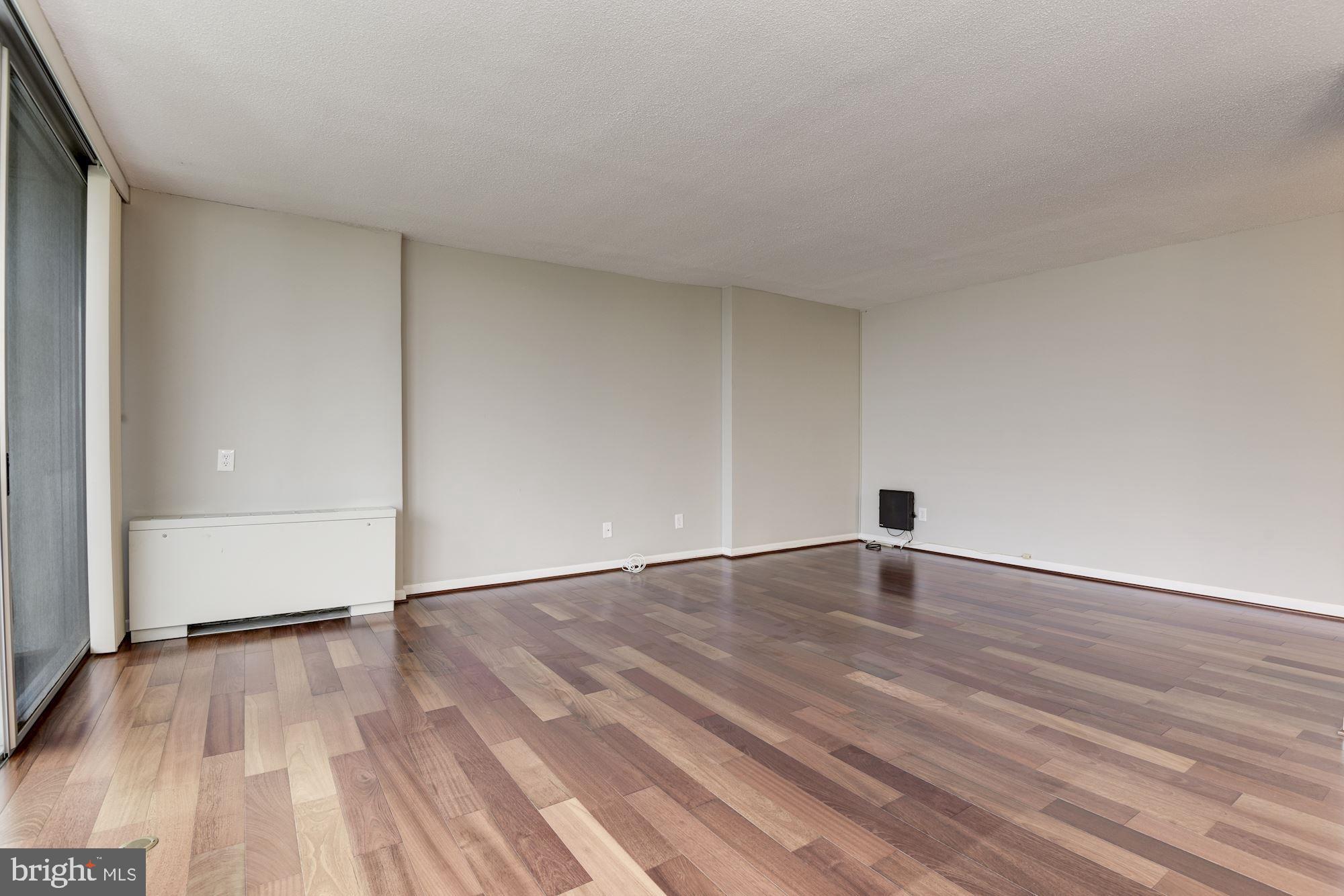 1301 South Arlington Ridge Road, Unit 705 Arlington, VA 22202 - Photo 7 of 33