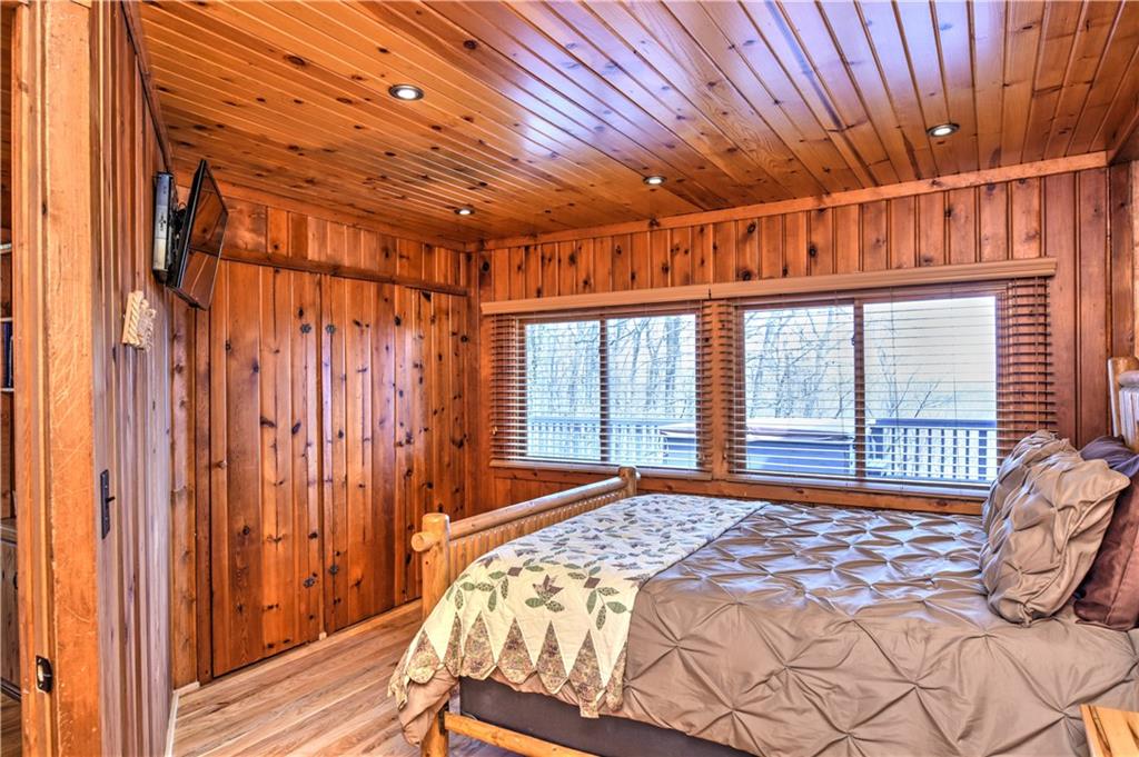 498 Freeman Ridge Road Nashville, IN 47448 - Photo 36 of 44