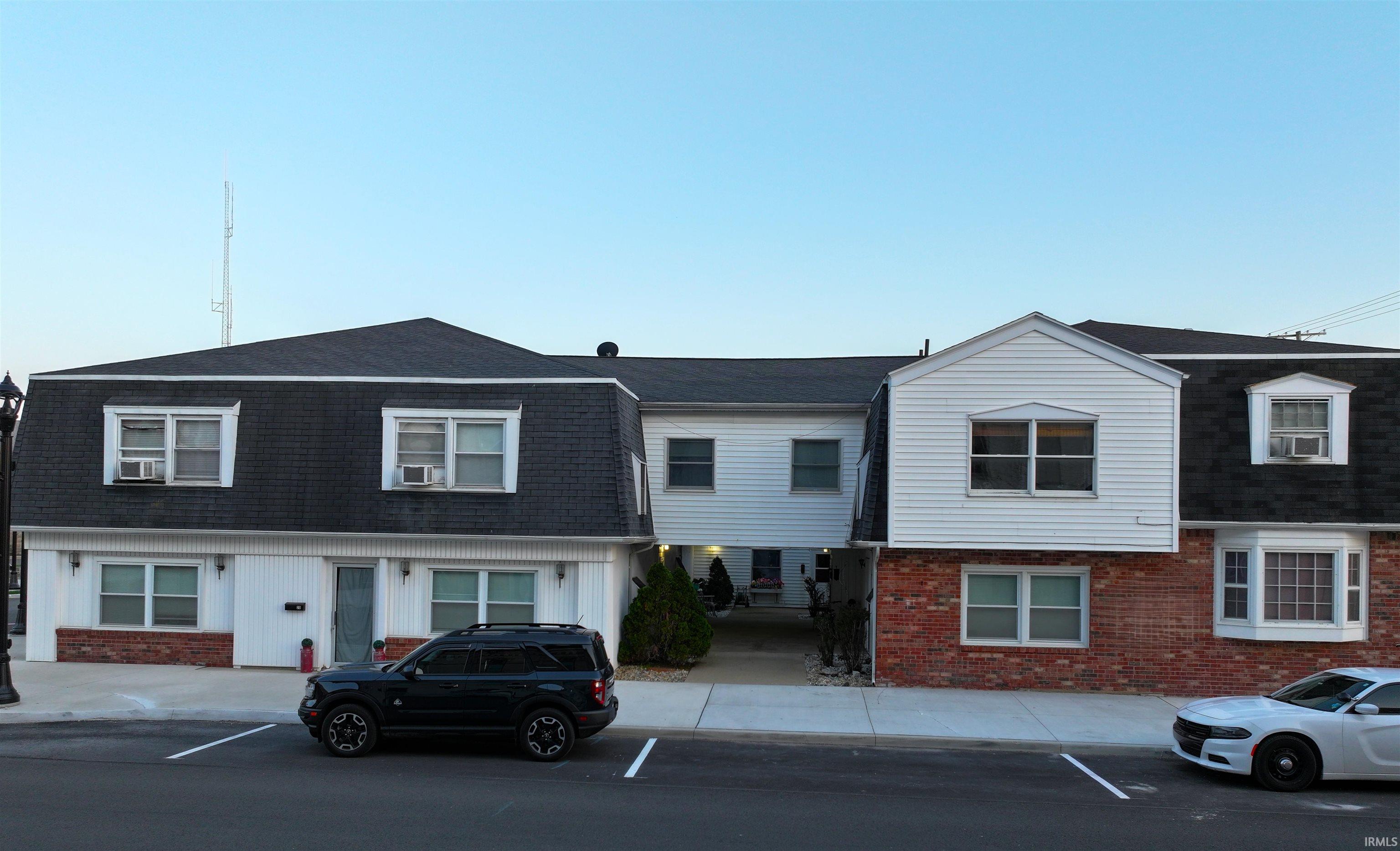 101 West Main Street Winamac, IN 46996 - Photo 2 of 25