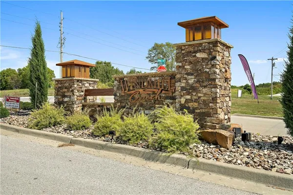 $477,840 | 2605 Windmill Drive, Platte City, MO 64079