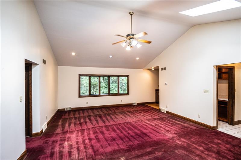 15 Highmeadow Road Pittsburgh, PA 15215 - Photo 11 of 24 Gallery Image 11