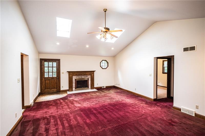 15 Highmeadow Road Pittsburgh, PA 15215 - Photo 13 of 24 Gallery Image 13