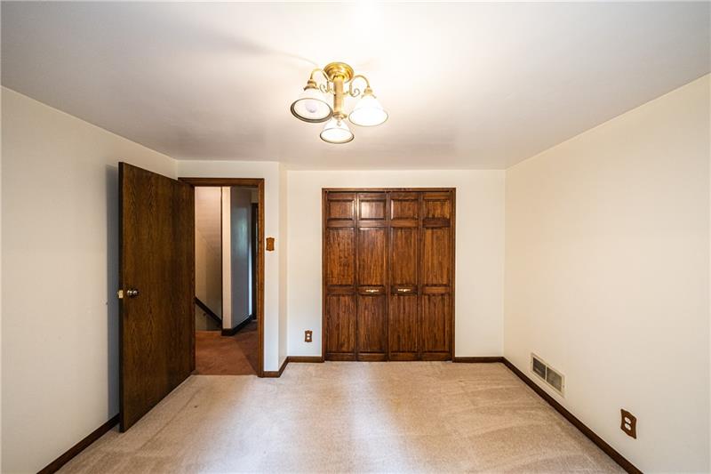 15 Highmeadow Road Pittsburgh, PA 15215 - Photo 19 of 24 Gallery Image 19