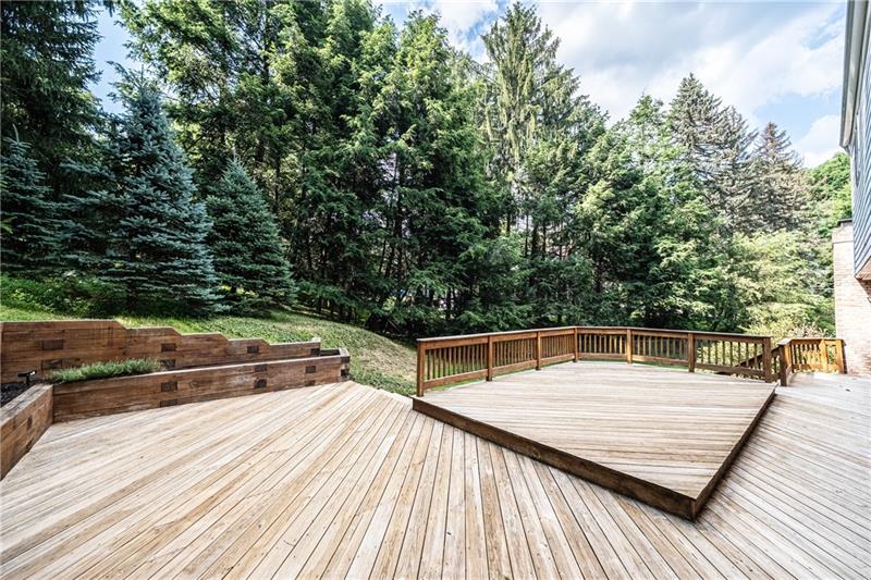 15 Highmeadow Road Pittsburgh, PA 15215 - Photo 21 of 24 Gallery Image 21