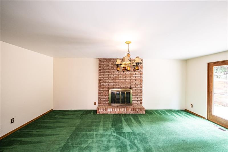 15 Highmeadow Road Pittsburgh, PA 15215 - Photo 5 of 24 Gallery Image 5