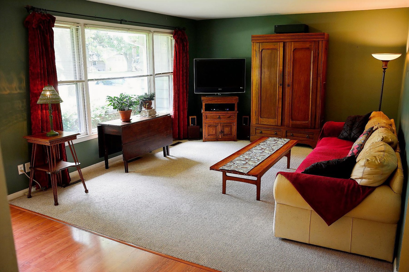 813 Considine Road Geneva, IL 60134 - Photo 3 of 29