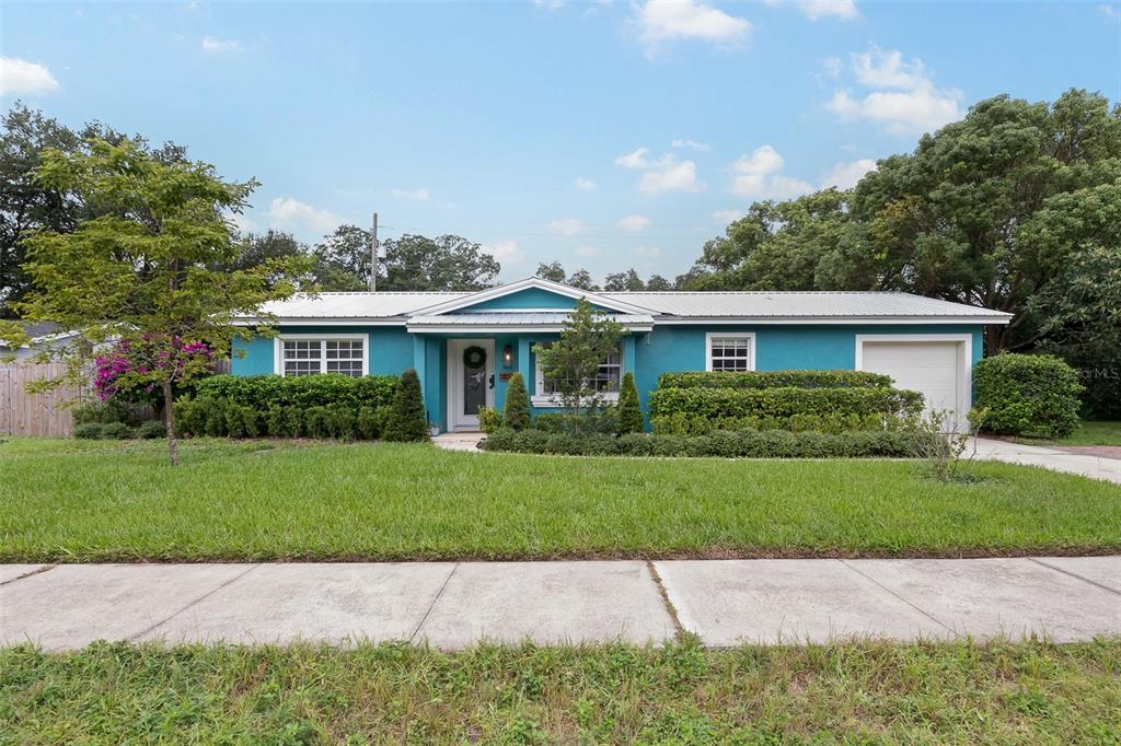 818 Gaston Foster Road Orlando, FL 32807 - Photo 1 of 1 Front of House View