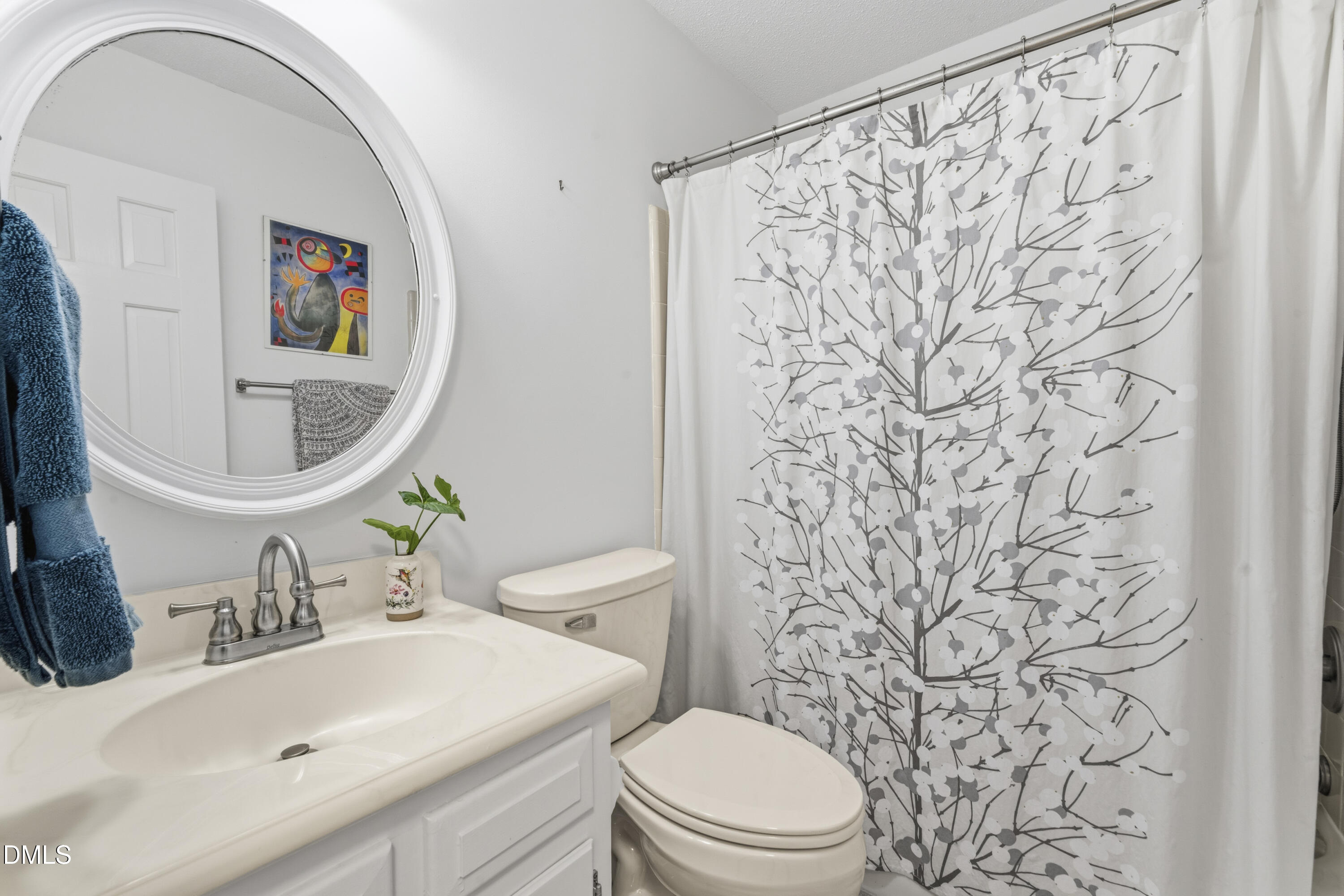 627 Keith Hills Road Lillington, NC 27546 - Photo 25 of 61 Hall Bath - main level