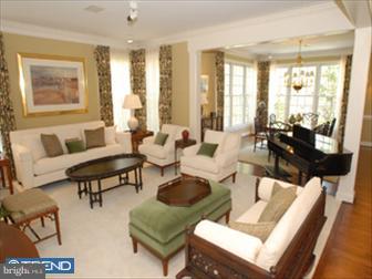 705 Strawbridge Lane Wayne, PA 19087 - Photo 2 of 6 Living Room