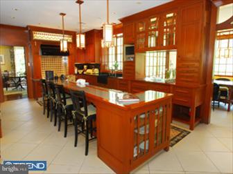 705 Strawbridge Lane Wayne, PA 19087 - Photo 4 of 6 Kitchen