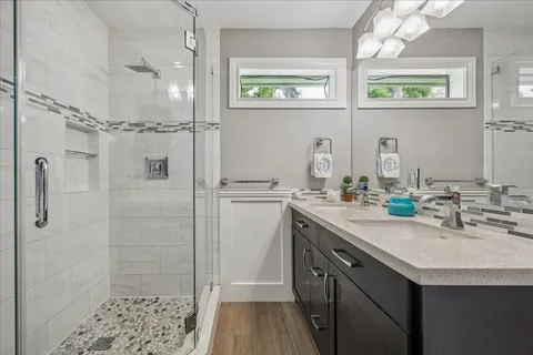 $1,099,000 | 1018 Ben Hur Drive, Spring Valley Village, TX 77055