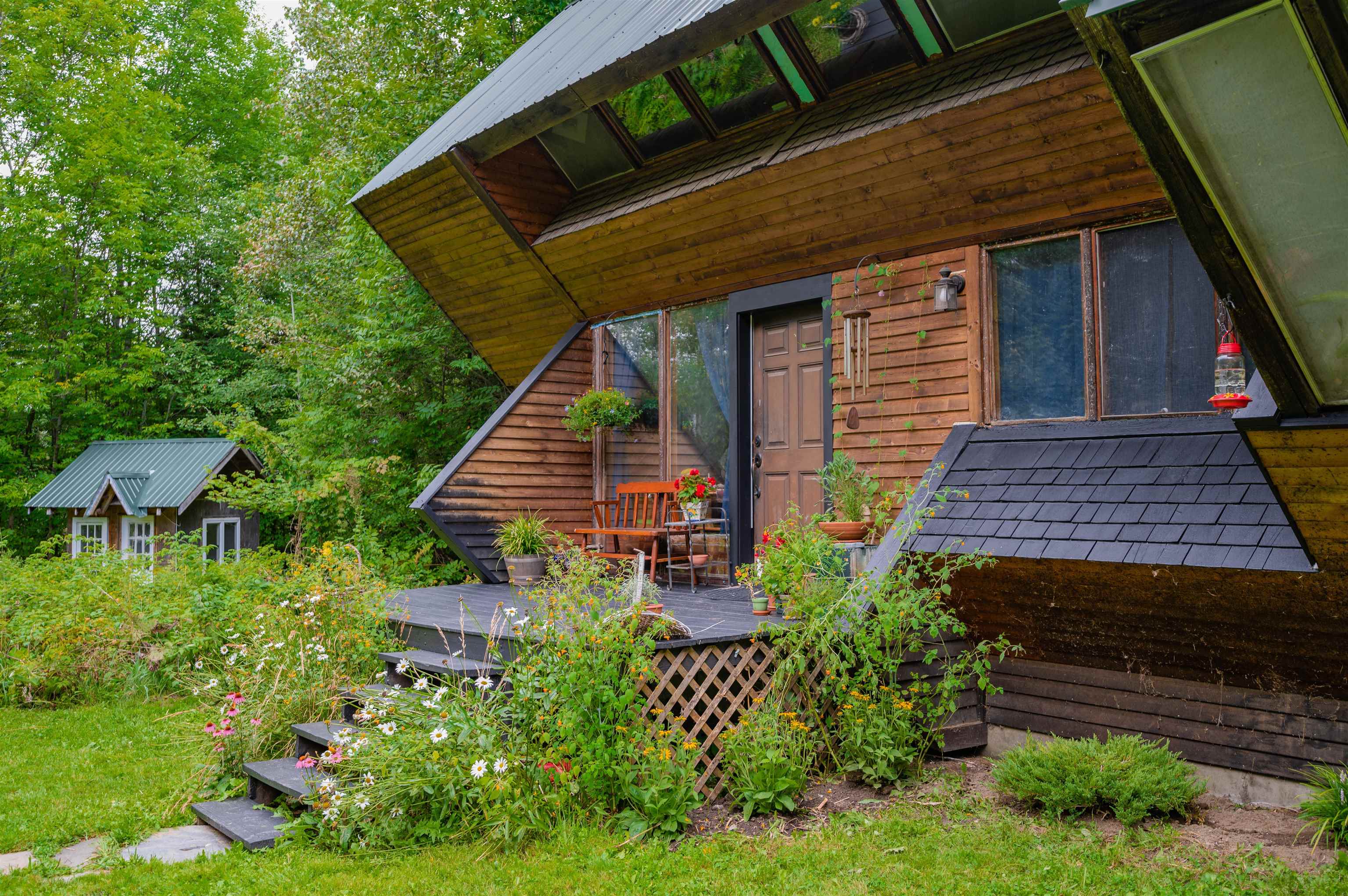 1083 Holt Road Marshfield, VT 05667 - Photo 3 of 39