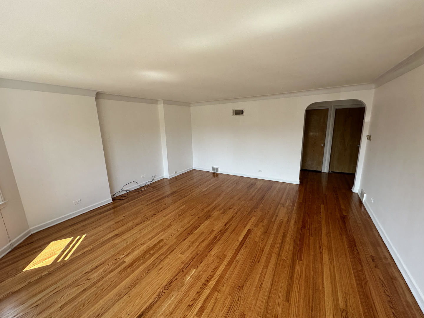 5658 North Richmond Street, Unit 2 Chicago, IL 60659 - Photo 3 of 12 wooden floor in a room