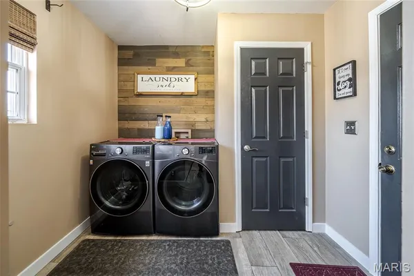 $399,900 | 2045 Meramec View Estate, St. Clair, MO 63077