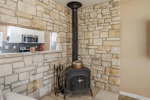 $399,900 | 2045 Meramec View Estate, St. Clair, MO 63077