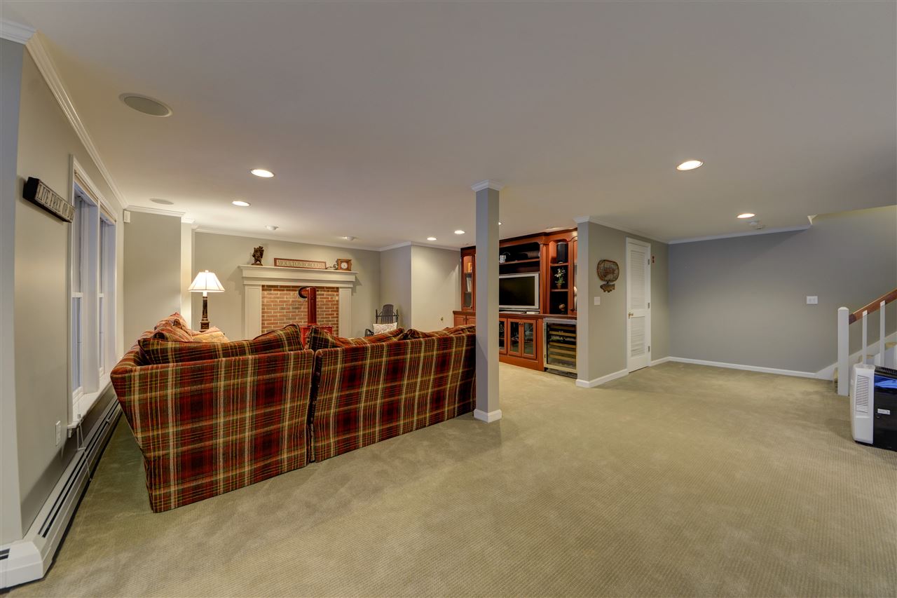 10 2nd Point Road Moultonborough, NH 03254 - Photo 37 of 40 Gallery Image 37