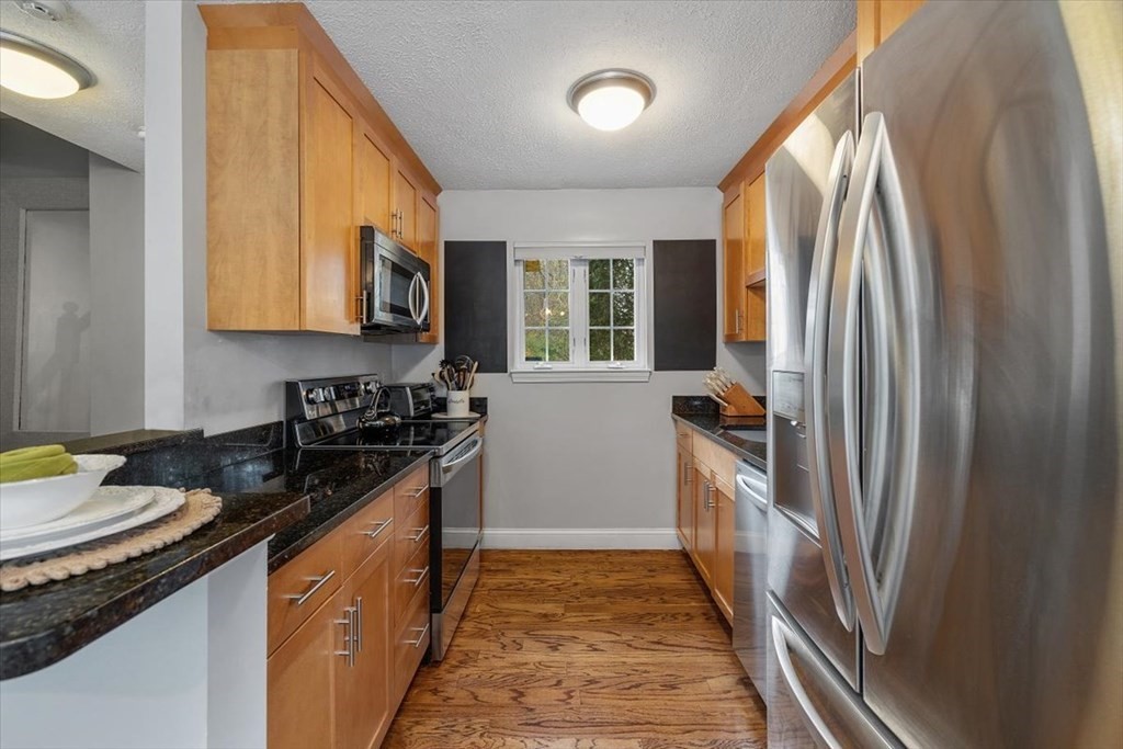 6 Janet Road, Unit 12 Easton, MA 02375 - Photo 8 of 30 Gallery Image 8