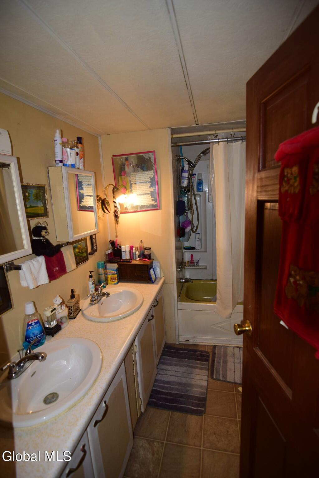 460 Cold Springs Road Saratoga Springs, NY 12866 - Photo 33 of 66 DSC_8500