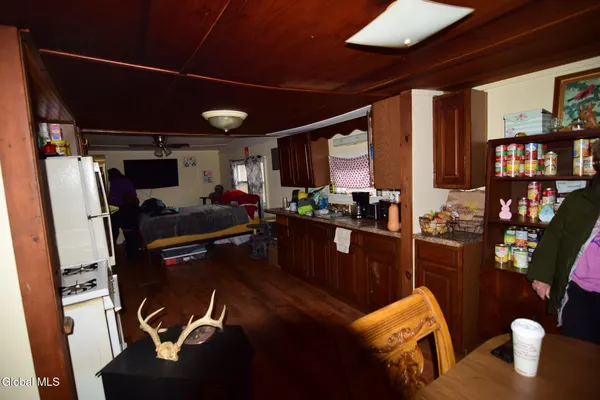 $3,750,000 | 460 Cold Springs Road, Saratoga Springs, NY 12866